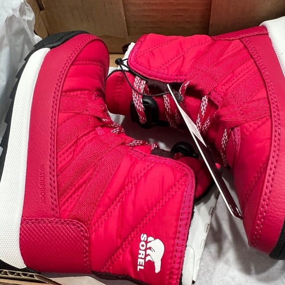 New Sorel Whitney II Short WaterProof Insulated Boot Youth Size Bootie Fuchsia - Picture 2 of 7